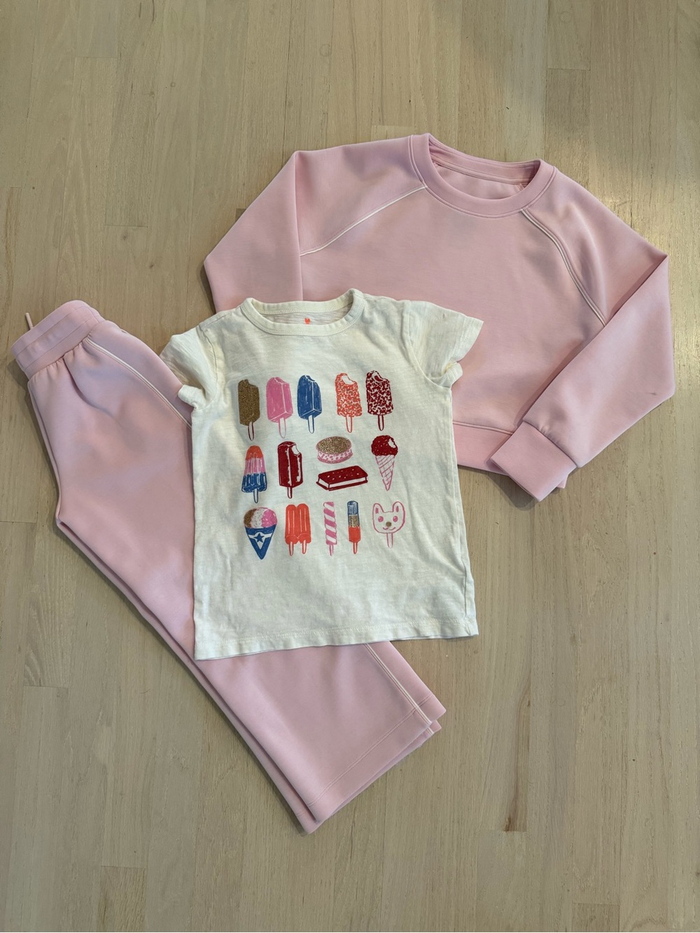 ALL IN MOTION MATCHING SET +Ice Cream Tee